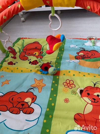 Развивающий коврик