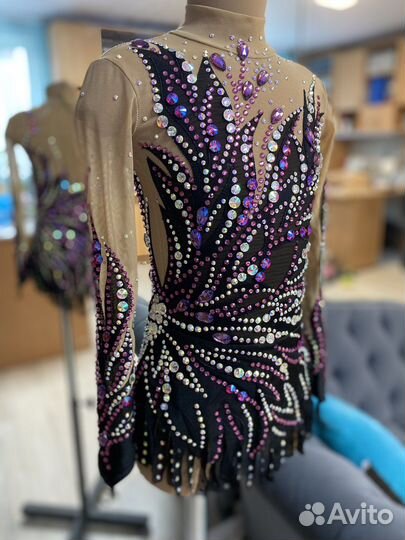 Платья для фигурного катания комиссионные