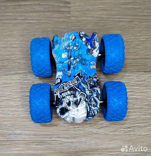 Машинка перевертыш