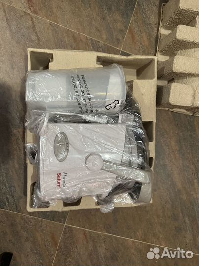 Соковыжималка saturn ST 1047