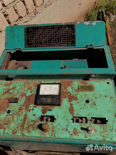 Пускозарядное устройство 200 ампер