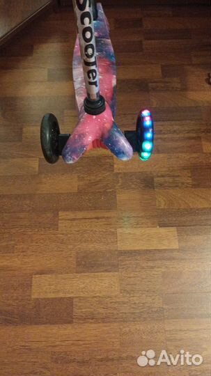 Самокат детский 2-3 года