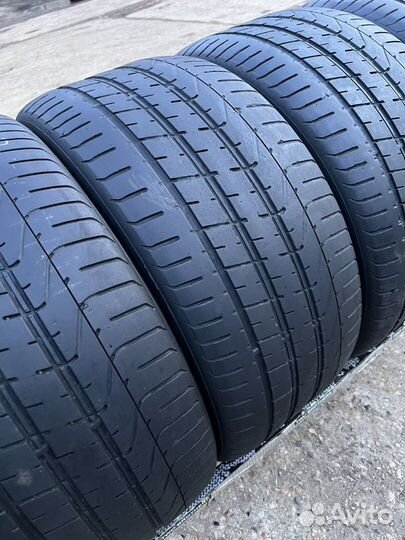 Pirelli P Zero PZ4 275/35 R20 102Y