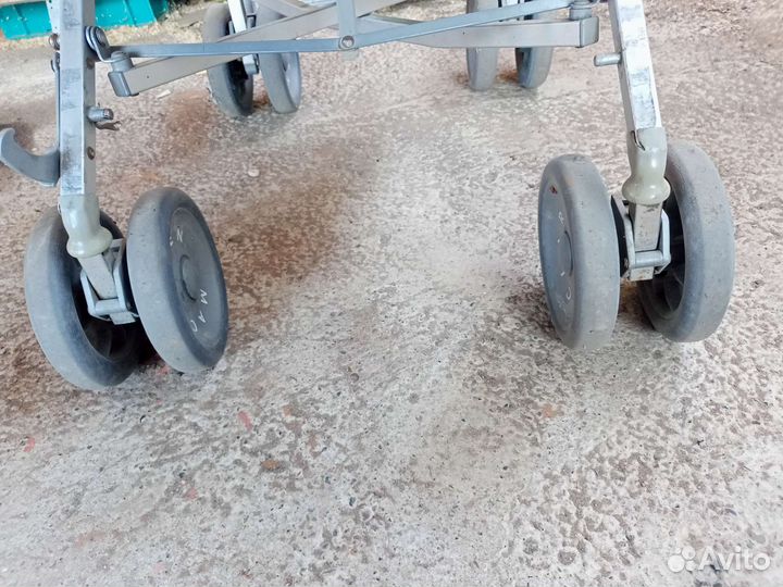 Коляска трость maclaren для детей с дцп