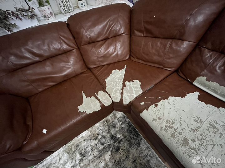 Угловой диван