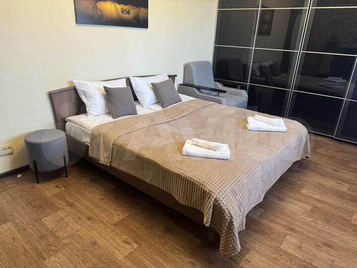 2-к. квартира, 72 м², 4/14 эт.