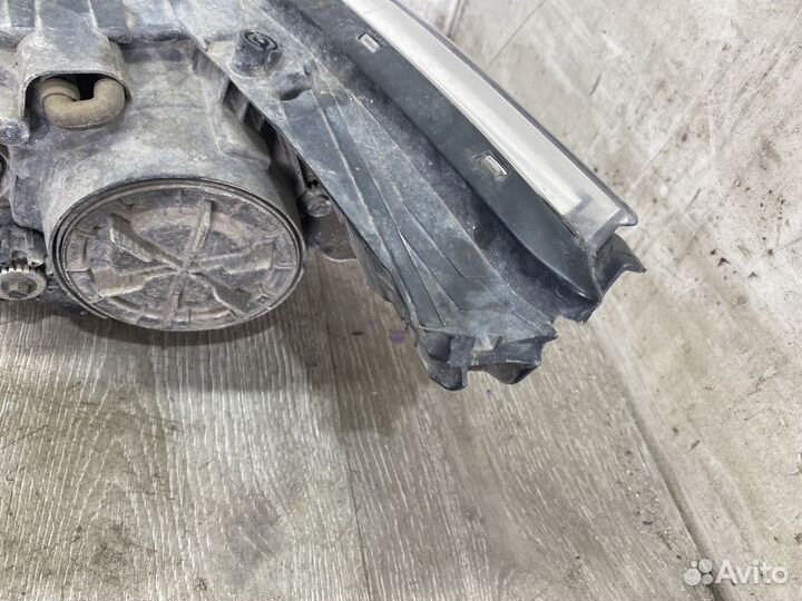 Фара правая Kia Rio