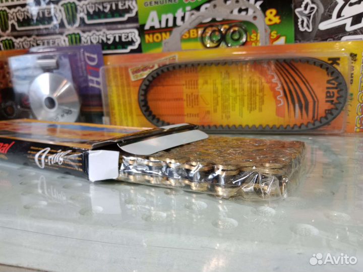 Приводная цепь на мотоцикл 525 120L