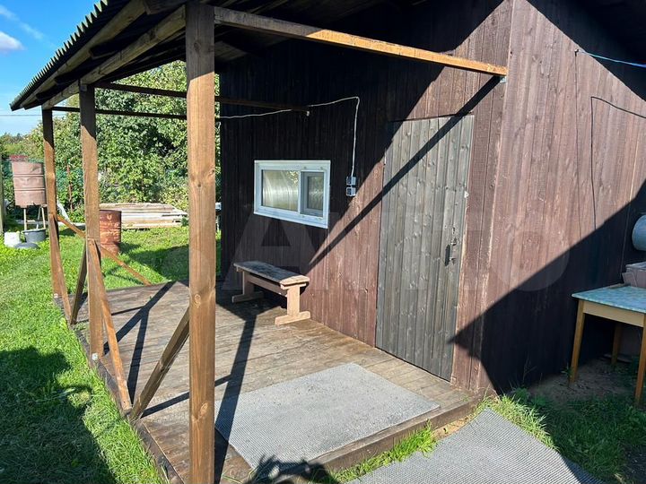 Дача 30 м² на участке 5,6 сот.