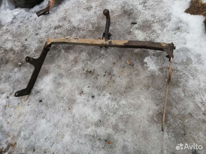 Фаркоп Лада Ларгус