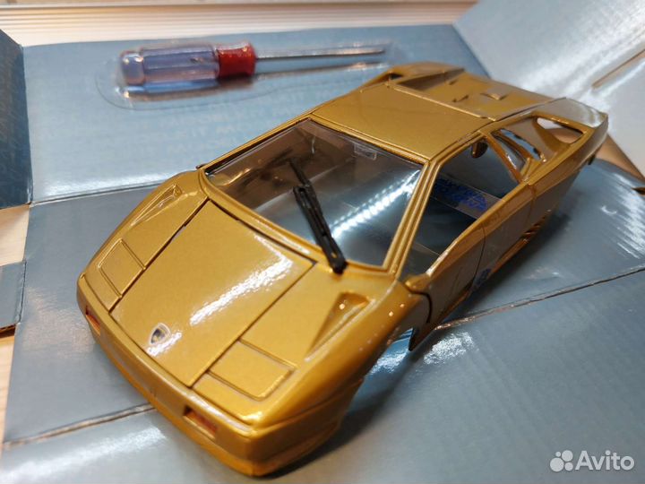 Сборная модель Lamborghini Diablo 1:24