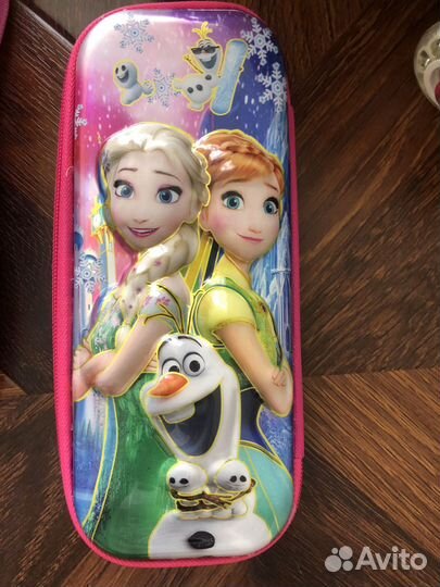 Чемодан на колесах детский