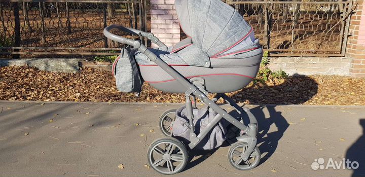 Коляска 2 в 1 adamex
