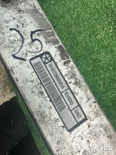 Интеркулер Chrysler Voyager 2.5 2001