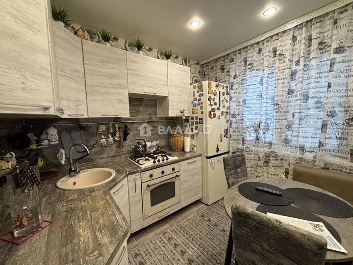 2-к. квартира, 48,4 м², 4/9 эт.