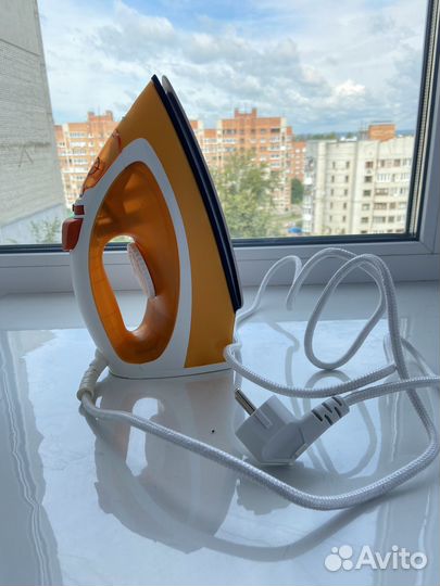 Паровой утюг Panasonic NI-P200T