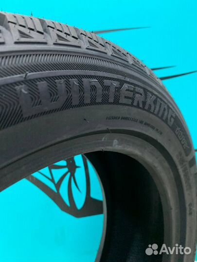 DoubleStar DW02 215/55 R17 94S