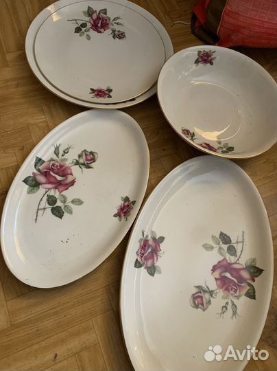 Сервиз столовый