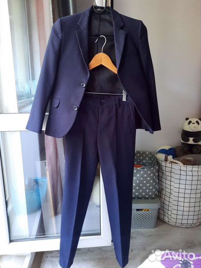 Костюм школьный 134-140