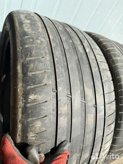 Michelin Pilot Sport 4 SUV 295/40 R21 111Y