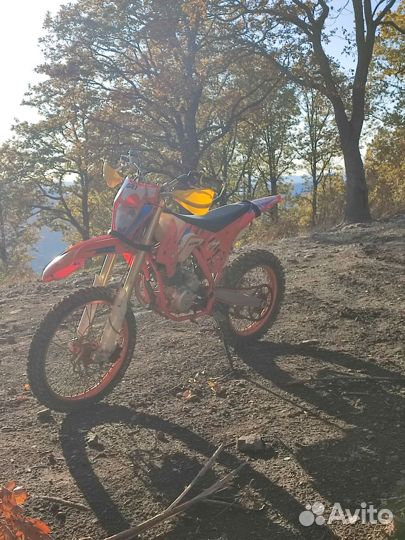 GR1 F250A