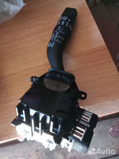 Подрулевой переключатель стеклоочистителей Мазда