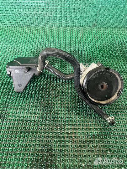 Насос гидроусилителя на мерседес w211