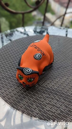 Керамический кот статуэтка