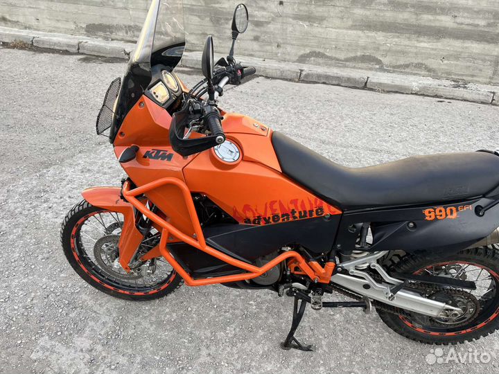 Бензобак KTM 990