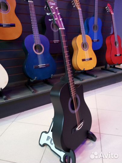 Гитара акустическая