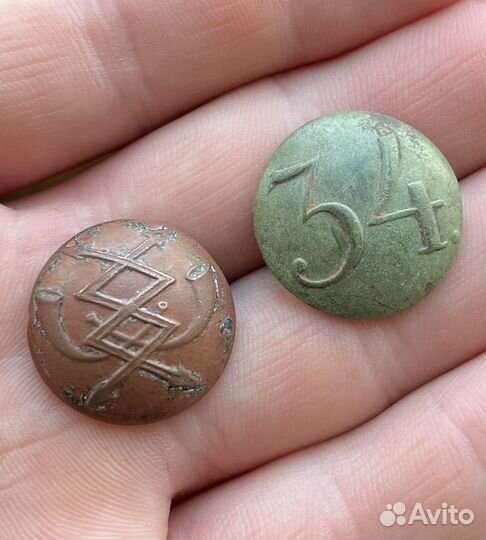 Мундирные пуговицы ри