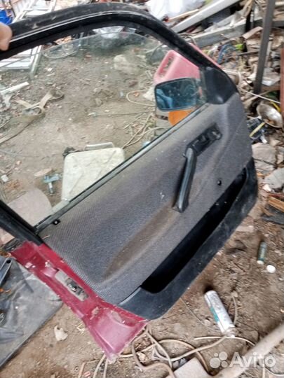Дверь водительская пассат б3
