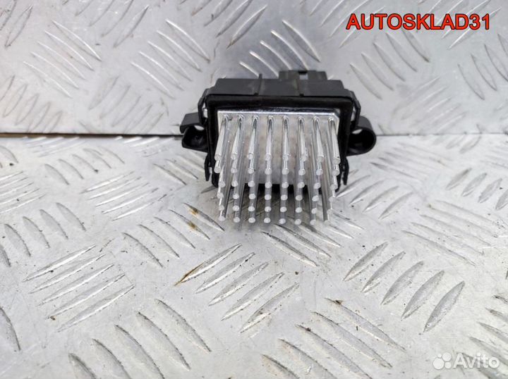 Резистор отопителя Opel Astra J 13503201