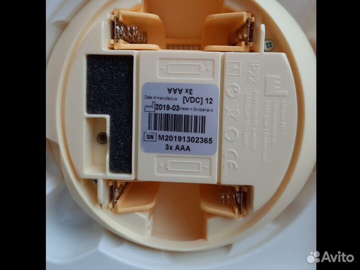 Молокоотсос medela swing maxi