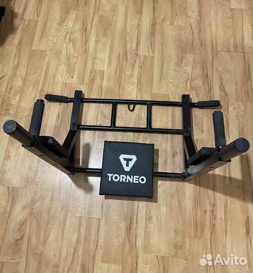 Турник настенный 4 в 1 Torneo A-991