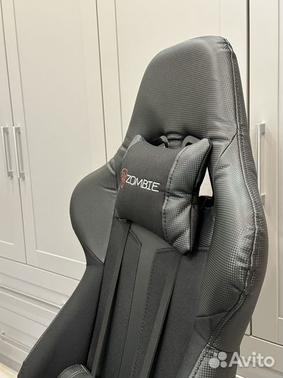 Компьютерное кресло zombie defender