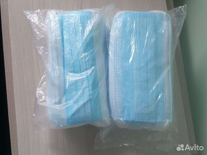 Маски одноразовые