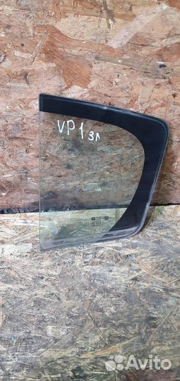 Стекло двери задней левой форточка Chevrolet Cruz