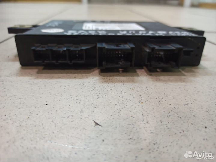 Блок управления центральным замком Mercedes-Benz W