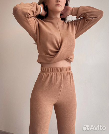 Трикотажный костюм