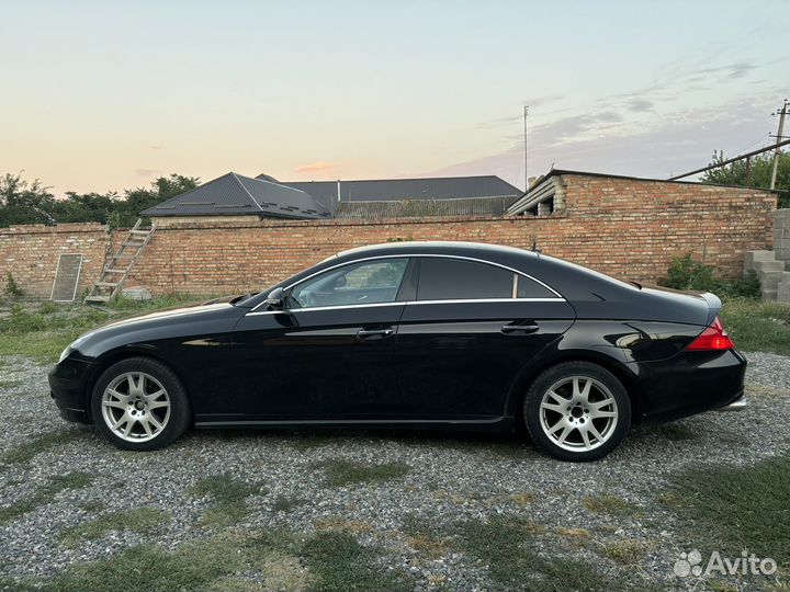 Mercedes-Benz CLS-класс 5.0 AT, 2005, 300 000 км