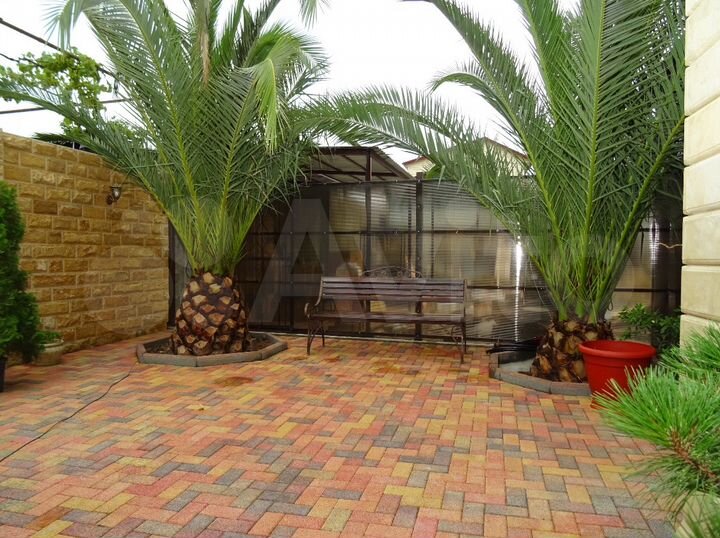 Комната 20 м² в 1-к., 1/3 эт.