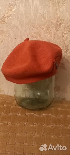 Берет женский