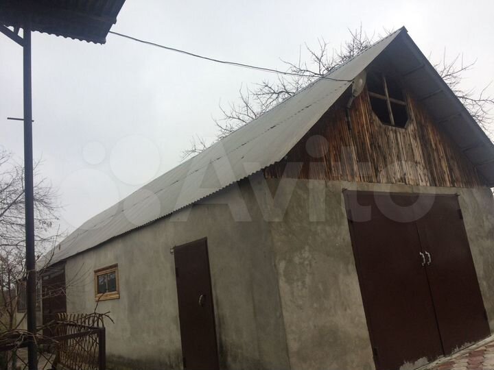 Дом 339 м² на участке 20 сот.