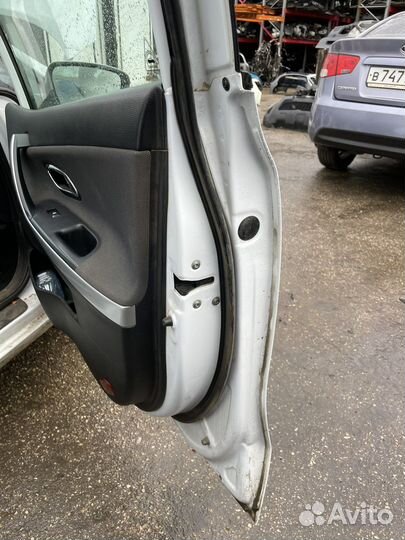 Дверь KIA Ceed 2 JD передняя правая