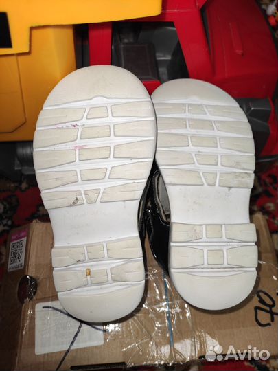 Сандалии 25 р стелька 15.5 см каблук Томаса супина