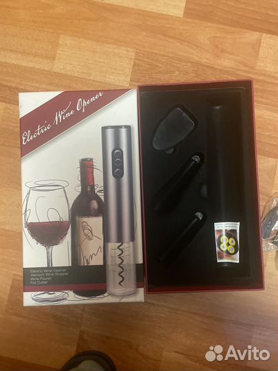 Электрический штопор в наборе