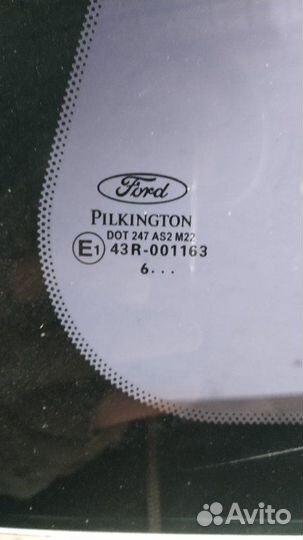 Стекло кузовное глухое заднее правое Ford Fusion
