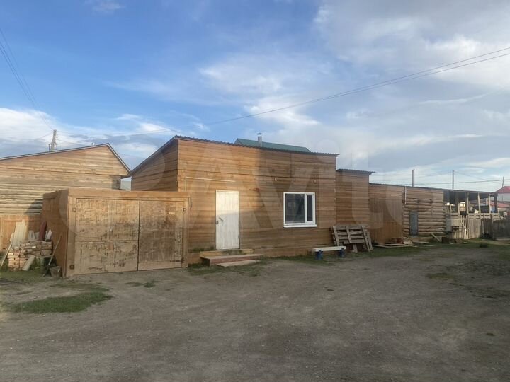 Дом 90 м² на участке 12 га