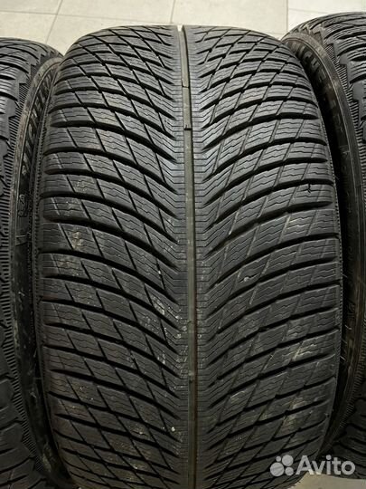 Michelin Alpin 5 245/40 R19 и 275/35 R19